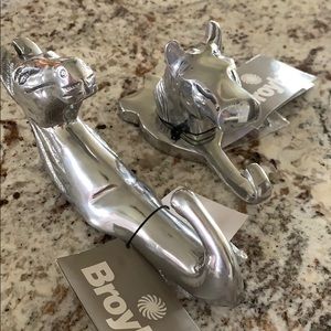 Horse wall hooks/hangers